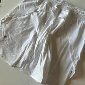 Lululemon White Hotty Hot Skirt